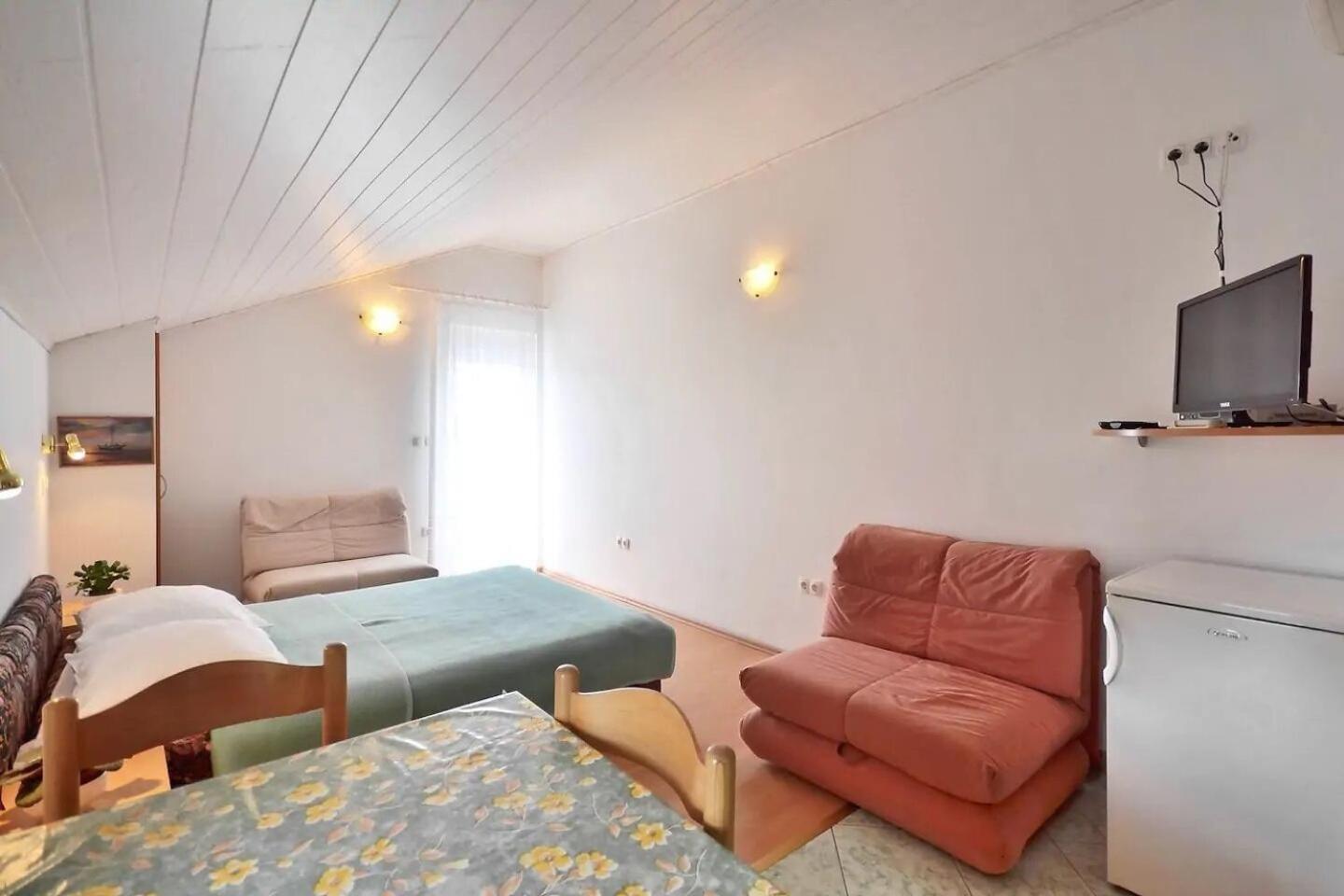 Apartment Toma 오미스 외부 사진