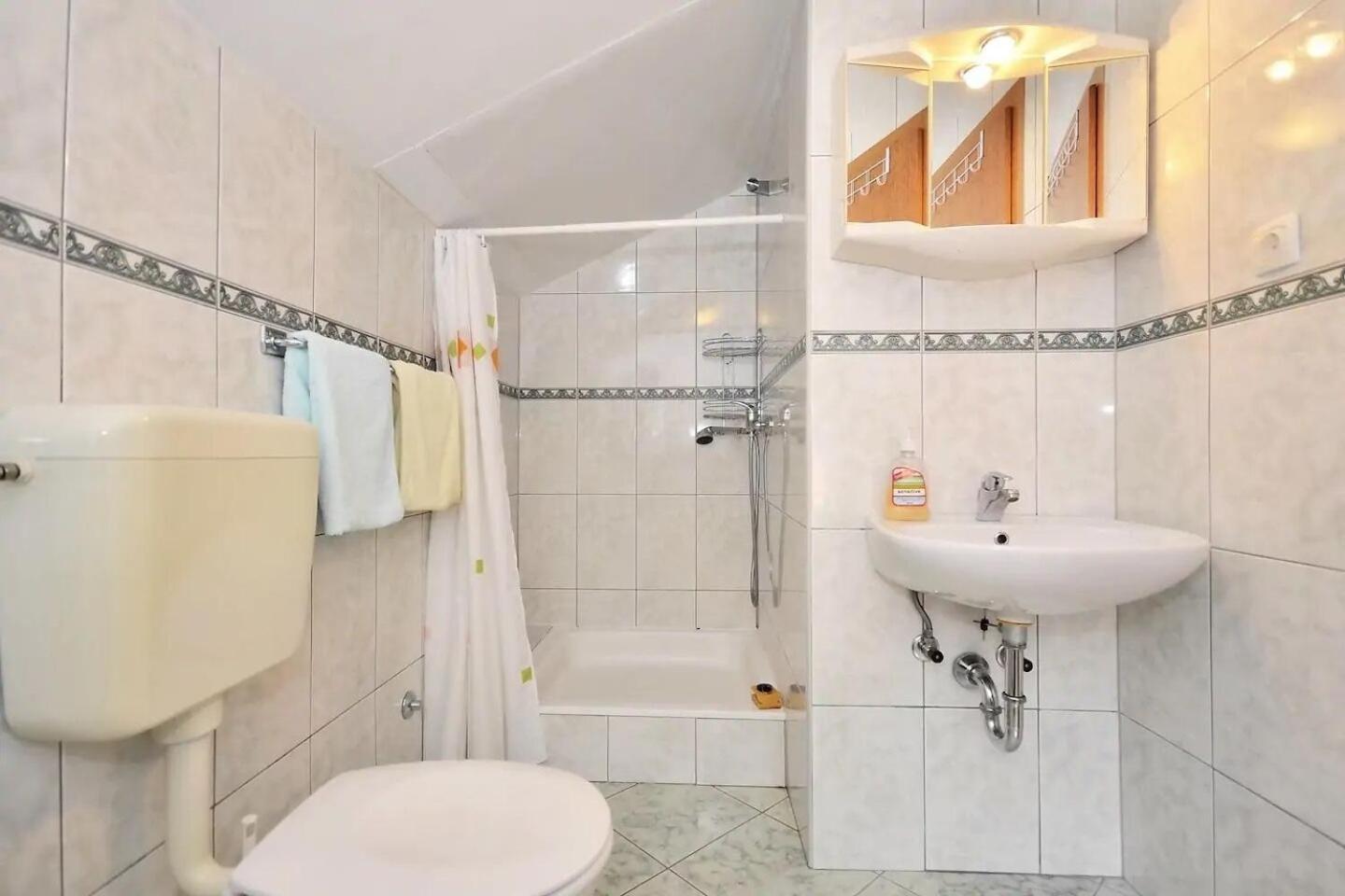 Apartment Toma 오미스 외부 사진