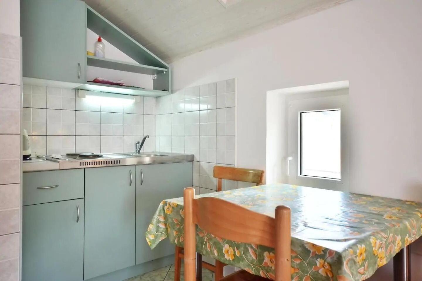 Apartment Toma 오미스 외부 사진